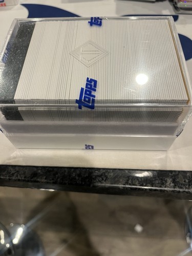 2023 topps transcendent - 2023,